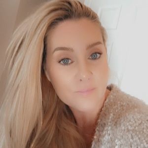 Meet your Posher, Robyn